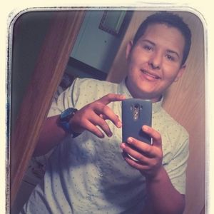 Meet your Posher, Alexis