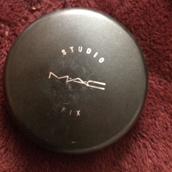 MAC studio fix