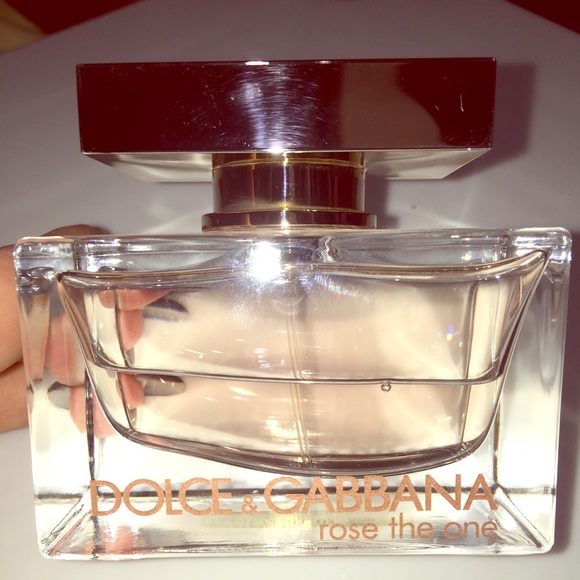 Dolce and Gabbana perfume "Rose The One"