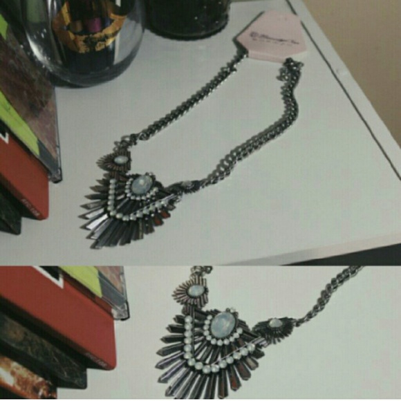 statement necklace