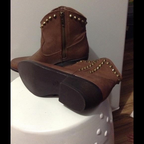 •NEW Ankle boots• - Picture 4 of 4