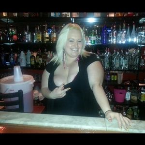 Meet your Posher, Courtney