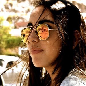 Meet your Posher, Antonella