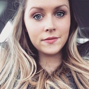 Meet your Posher, Chelby