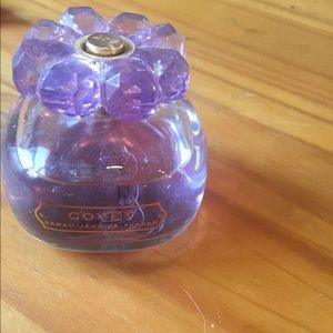 Sarah Jessica Parker, Covet, Pure Bloom perfume.