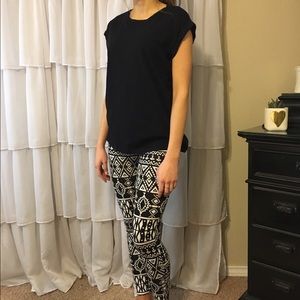 Patterned Leggings & Loose Black Shirt