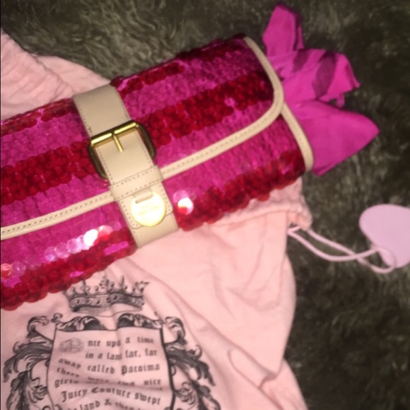 Never worn new juicy couture bag.