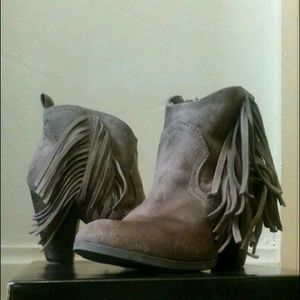 Cute taupe suede fringe booties
