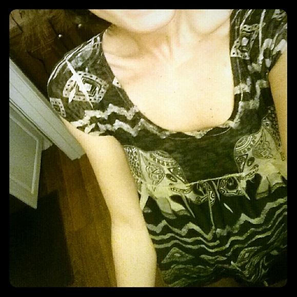 Rue21 Bohemian/Tribal Elephant Babydoll Top