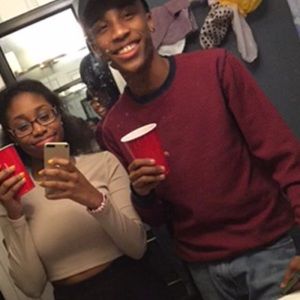 Meet your Posher, Monica