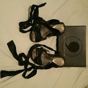 Apostrophe Lace up wedges