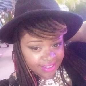 Meet your Posher, Janelle