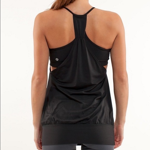 No Limits Lululemon tank top.