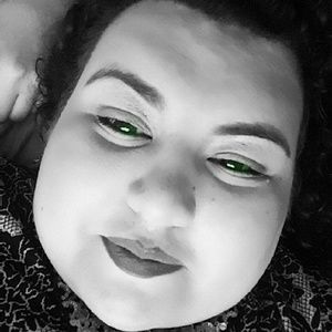 Meet your Posher, Maricela