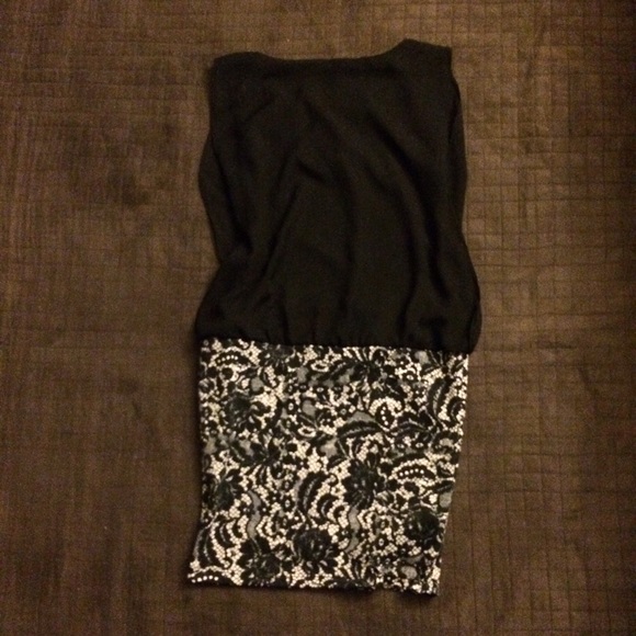 Snap Dress Small - Picture 2 of 2