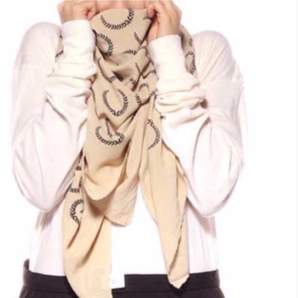 Wildfox Couture Garden Laurel Scarf