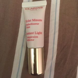 New Clarins Instant Light Complexion Perfector