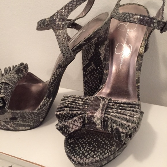 Jessica Simpson Strappy Bow Gray Sandal High Heels - Picture 4 of 4