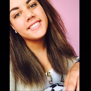 Meet your Posher, Mikayla