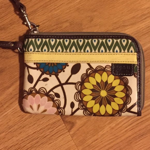 Cute fossil wristlet