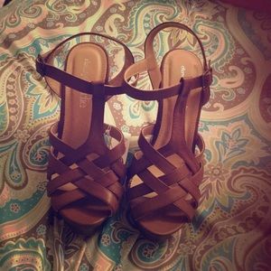 Brand new dark brown wedges