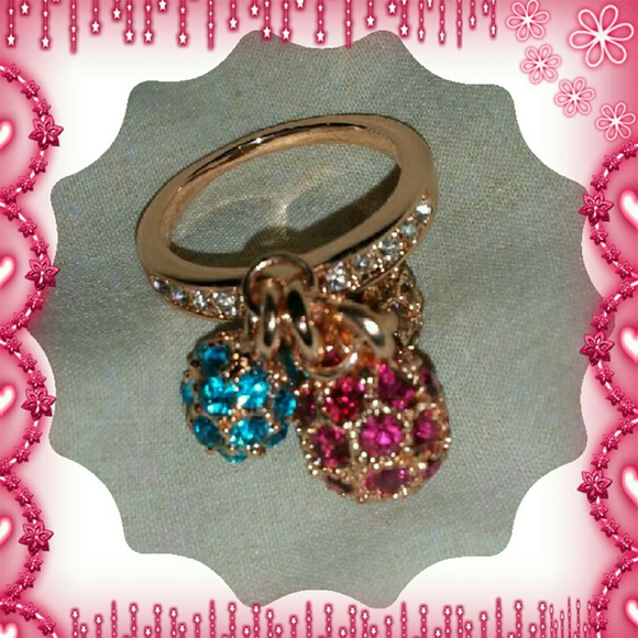 Beautiful Roxi Gold plated dangle ring - Picture 2 of 4