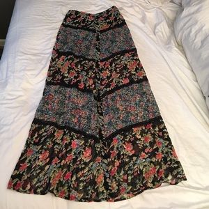 Boho-Chic Floral Skirt