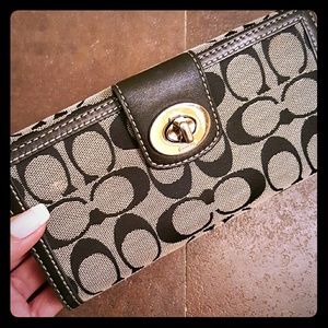 Authentic Coach Wallet