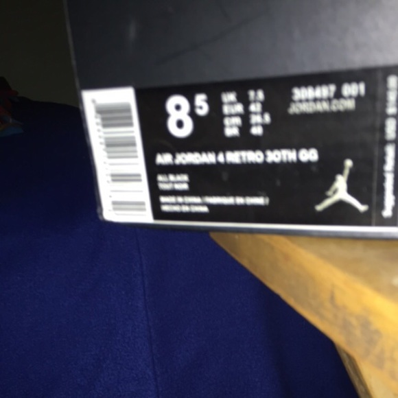 flight club black cat 4