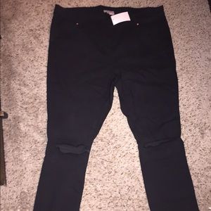 BRAND NEW H&M slim fit black slit knee jeans