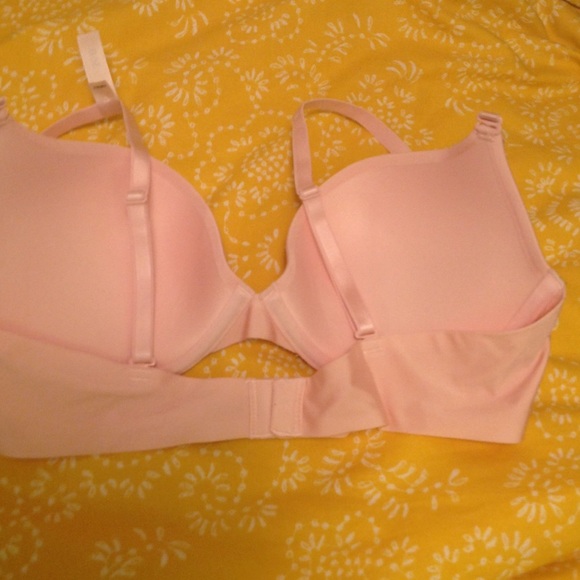 Ambrielle push-up bra - Picture 2 of 3