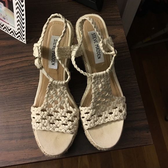 Steve Madden Wedges