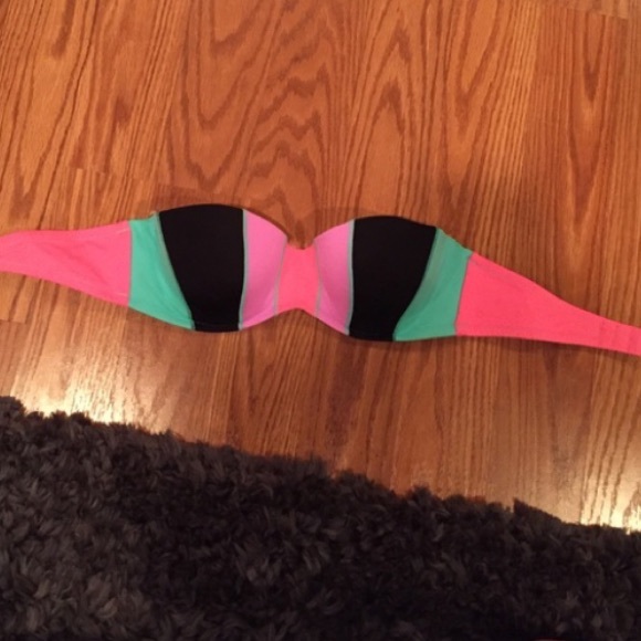 Bandeau bathing suit top. - Picture 3 of 3