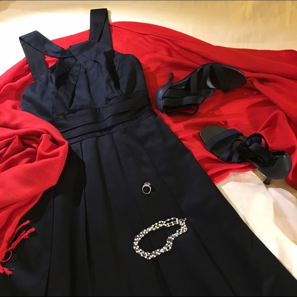 ⚡️CLEARANCE⚡️David's Bridal Formal Cocktail Dress