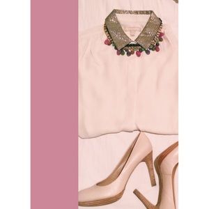 Banana Republic gold collar blouse S