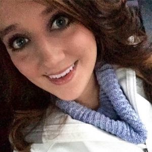 Meet your Posher, Brandi