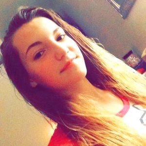 Meet your Posher, Alysia