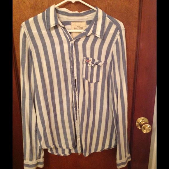 Hollister Long sleeve button down - Picture 1 of 2