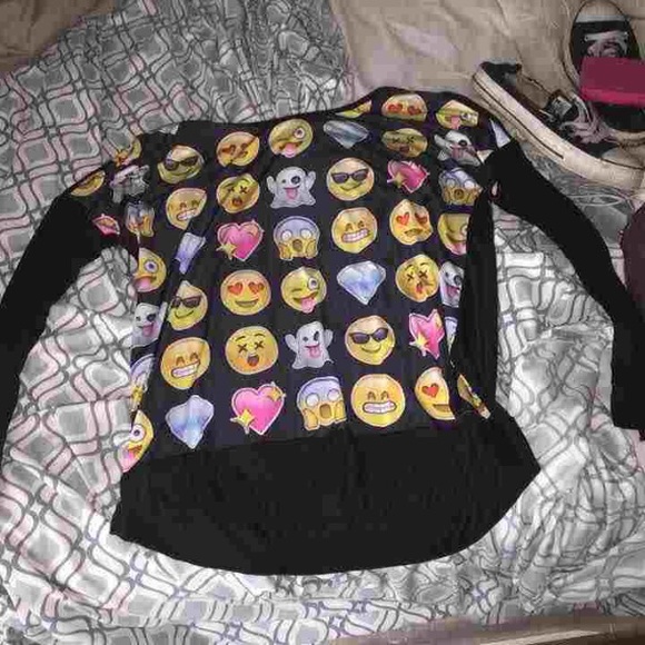 Emoji sweatshirt