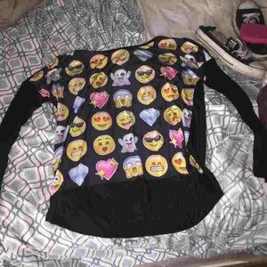 Emoji sweatshirt