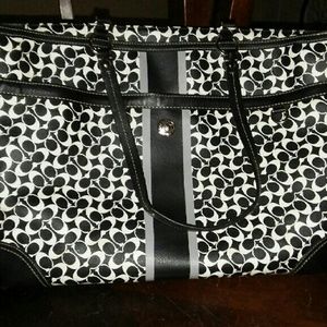 *sold* kendradevine54* coach 100%