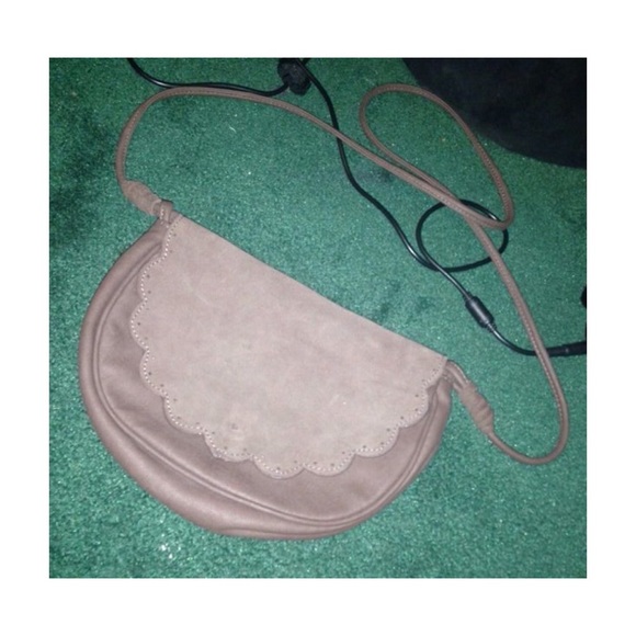 AE purse