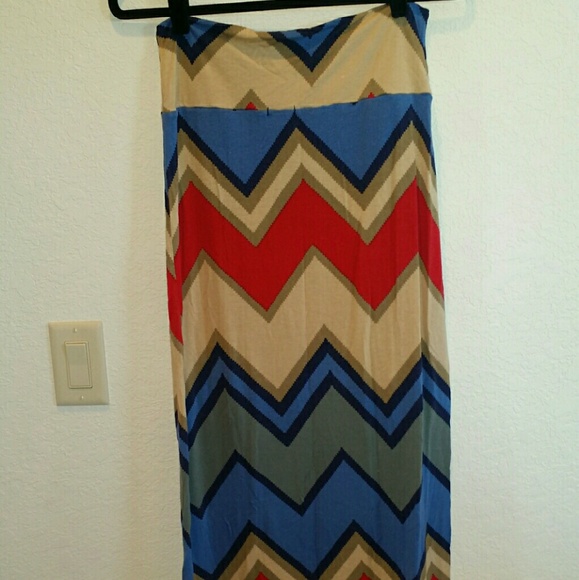Maxi Skirt - Picture 2 of 2