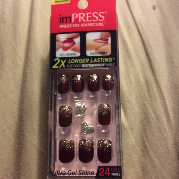 Im-Press on nails