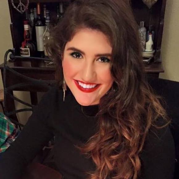 Meet your Posher, Yazmeen - Picture 1 of 1