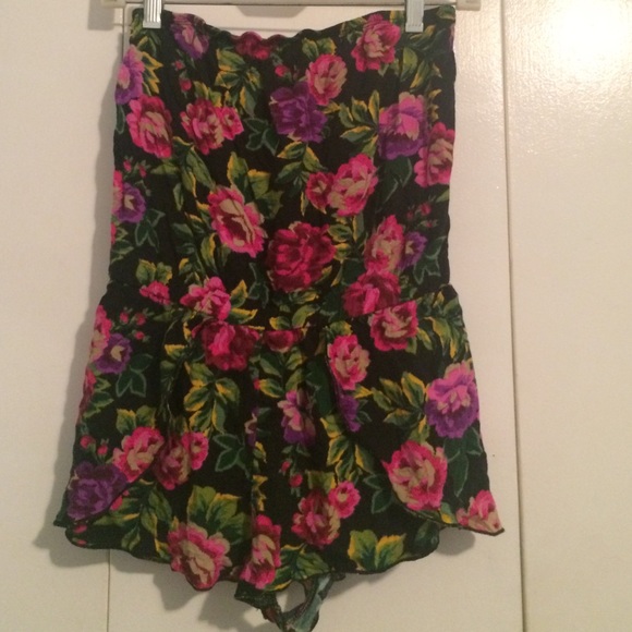 Floral print romper - Picture 1 of 1