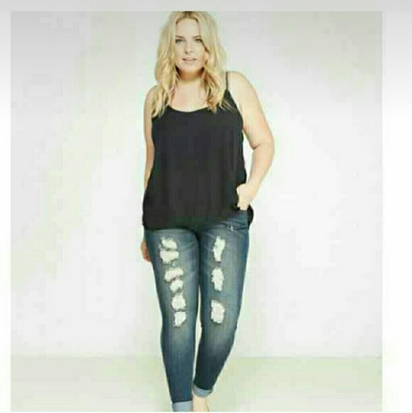 Destroyed Roll Cuff Jeans 18
