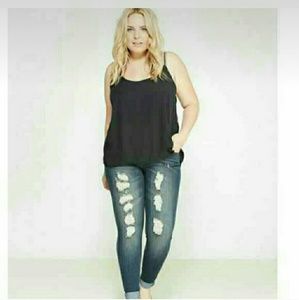 Destroyed Roll Cuff Jeans 18