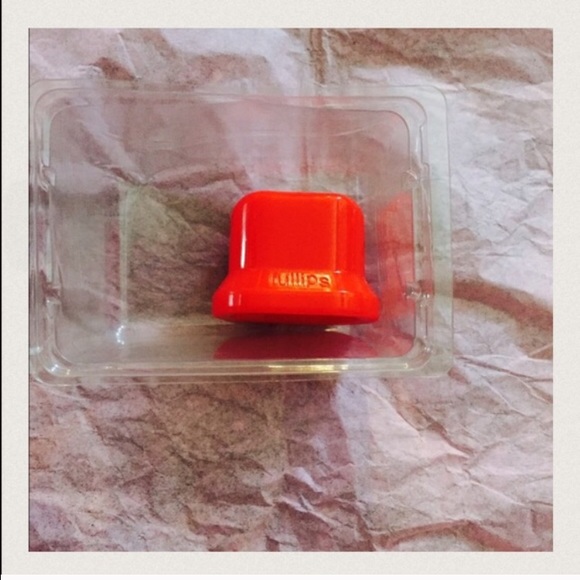 Lip plumper size Medium