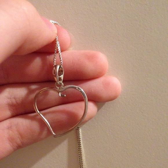 Silver heart necklace